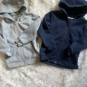 🩷 3/$18 Kids' Gray and Blue Hooded Zip-Up Sweatshirts